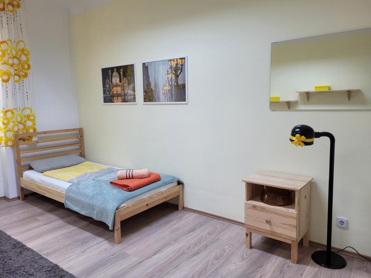 Budget Studio Near Prater Wien Eksteriør billede