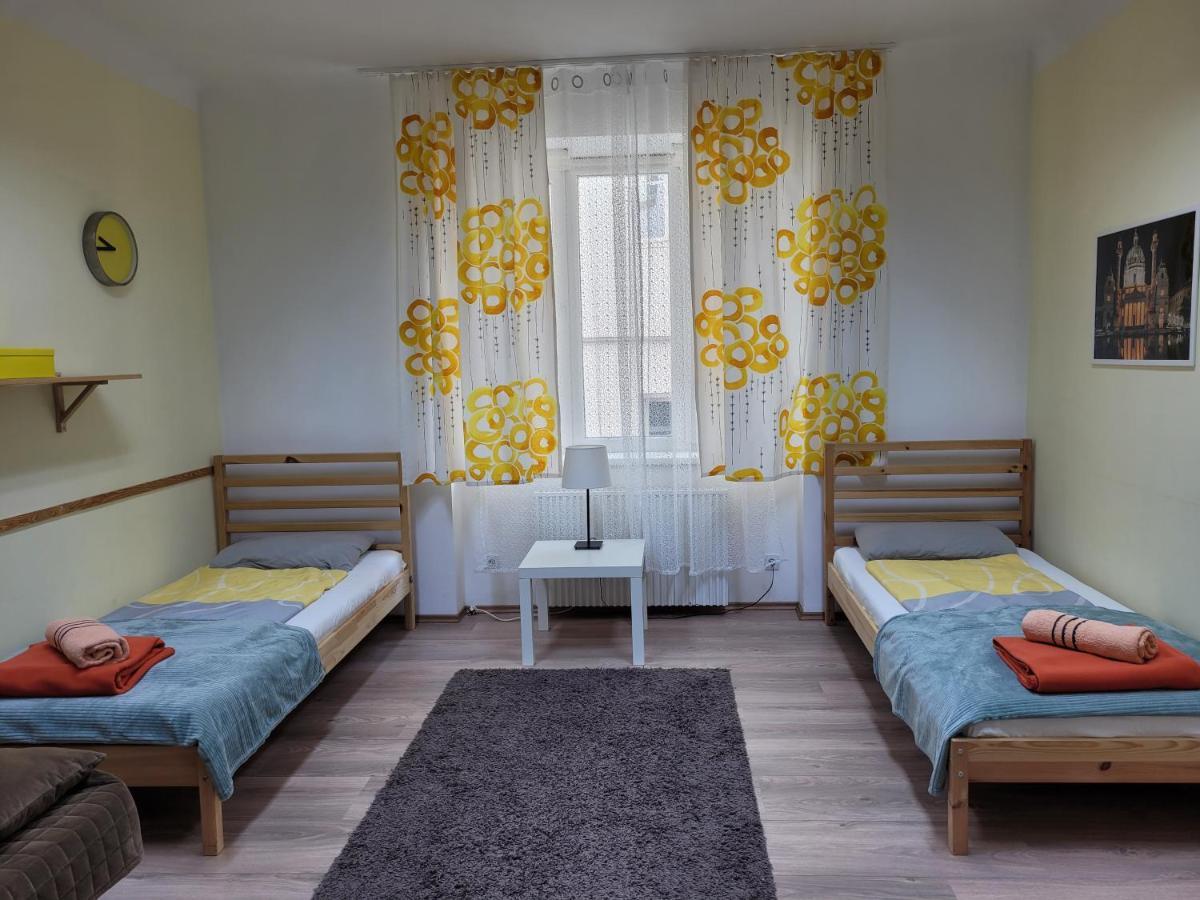 Budget Studio Near Prater Wien Eksteriør billede