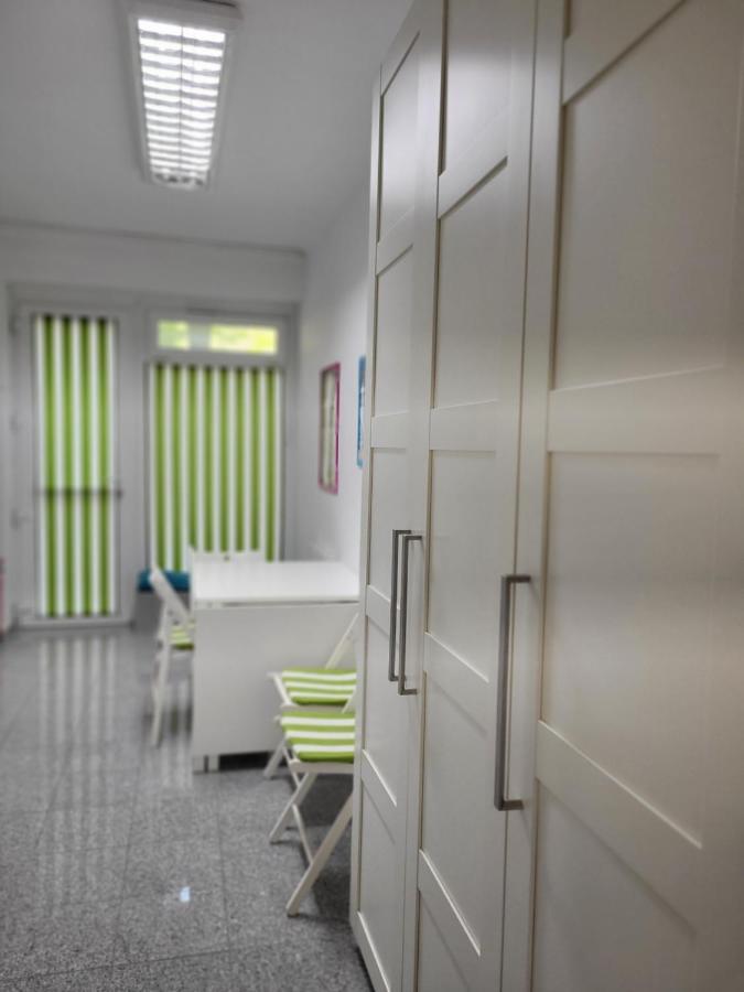 Budget Studio Near Prater Wien Eksteriør billede