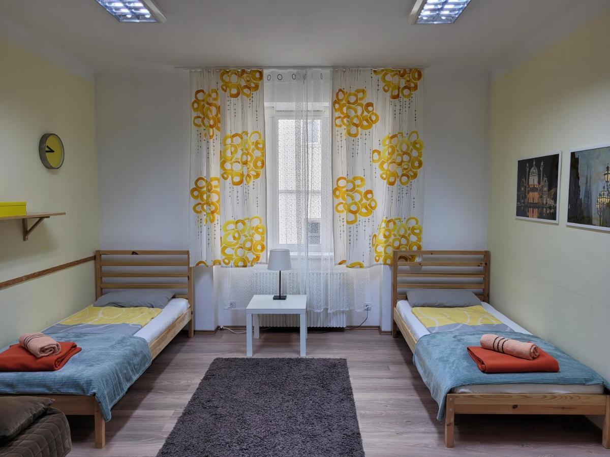 Budget Studio Near Prater Wien Eksteriør billede